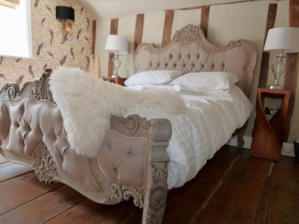 Luxury 9 Bed Manor House Hot Tub Cinema Room Skytv แซฟฟรอนวอลเดน ภายนอก รูปภาพ